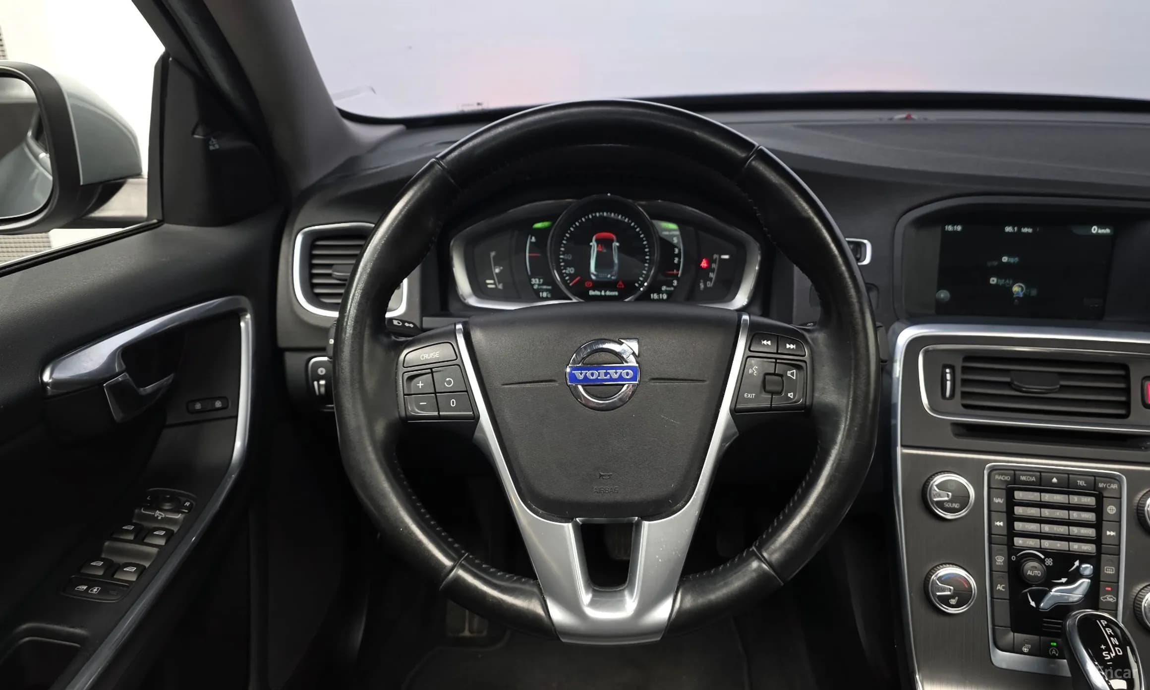 S60
