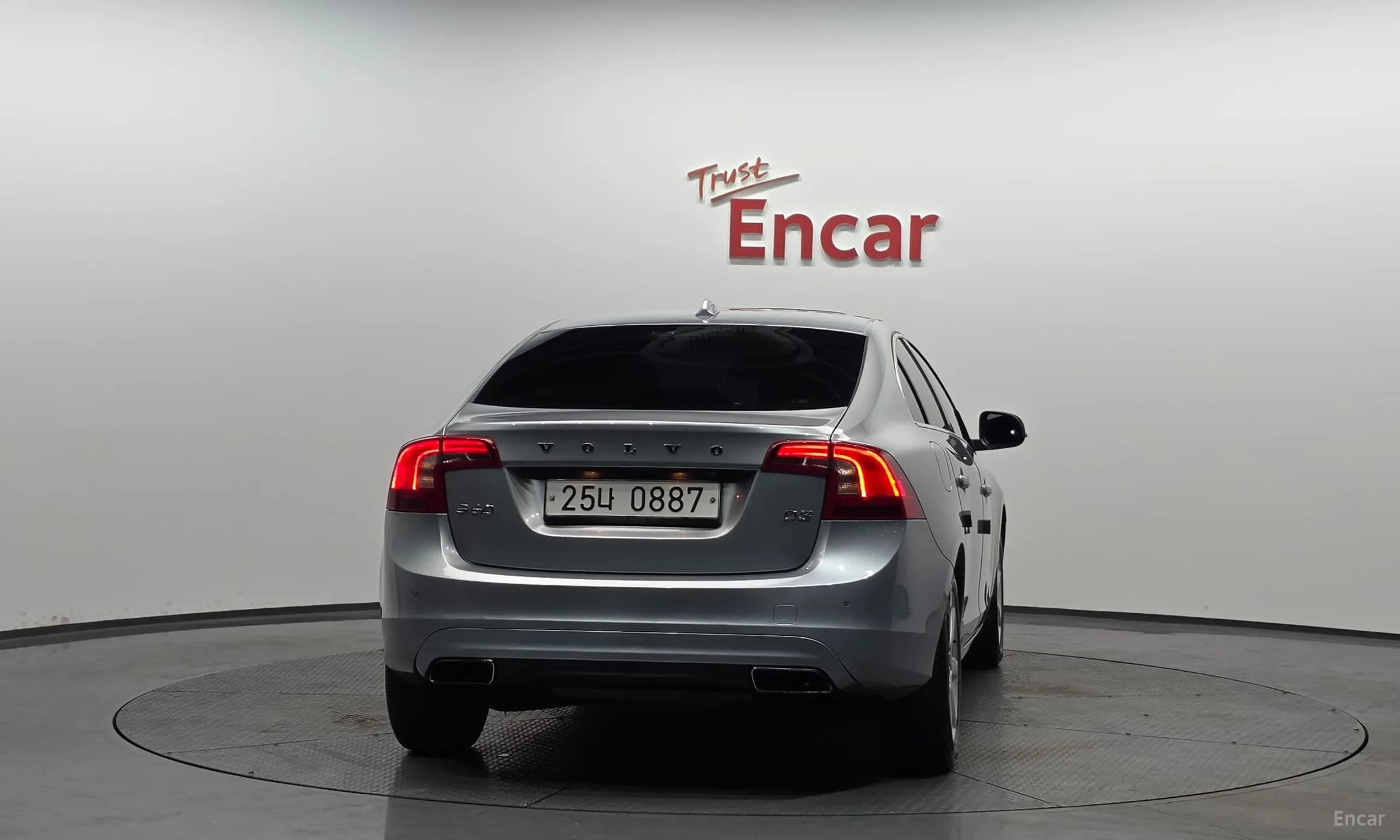 S60