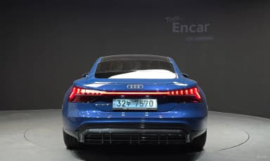 e-tron GT