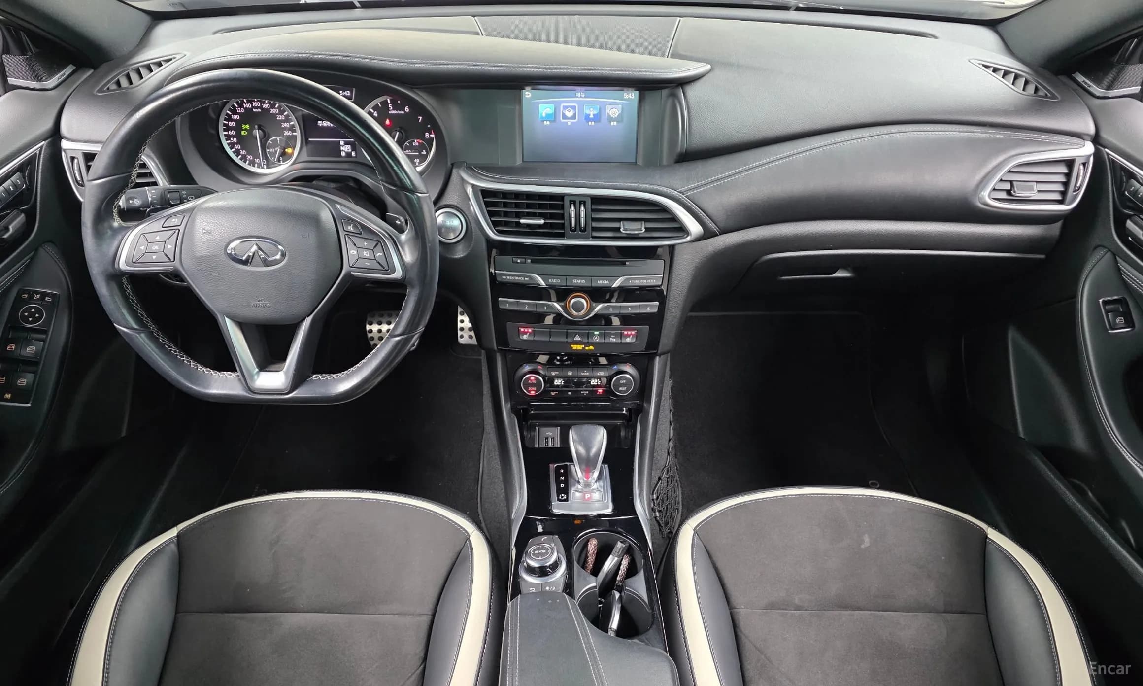 Q30
