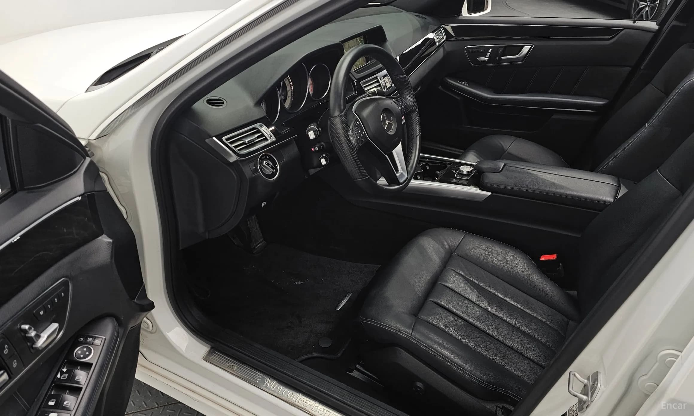 E-Class W212