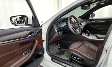 5 Series (G30)