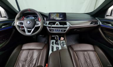 5 Series (G30)