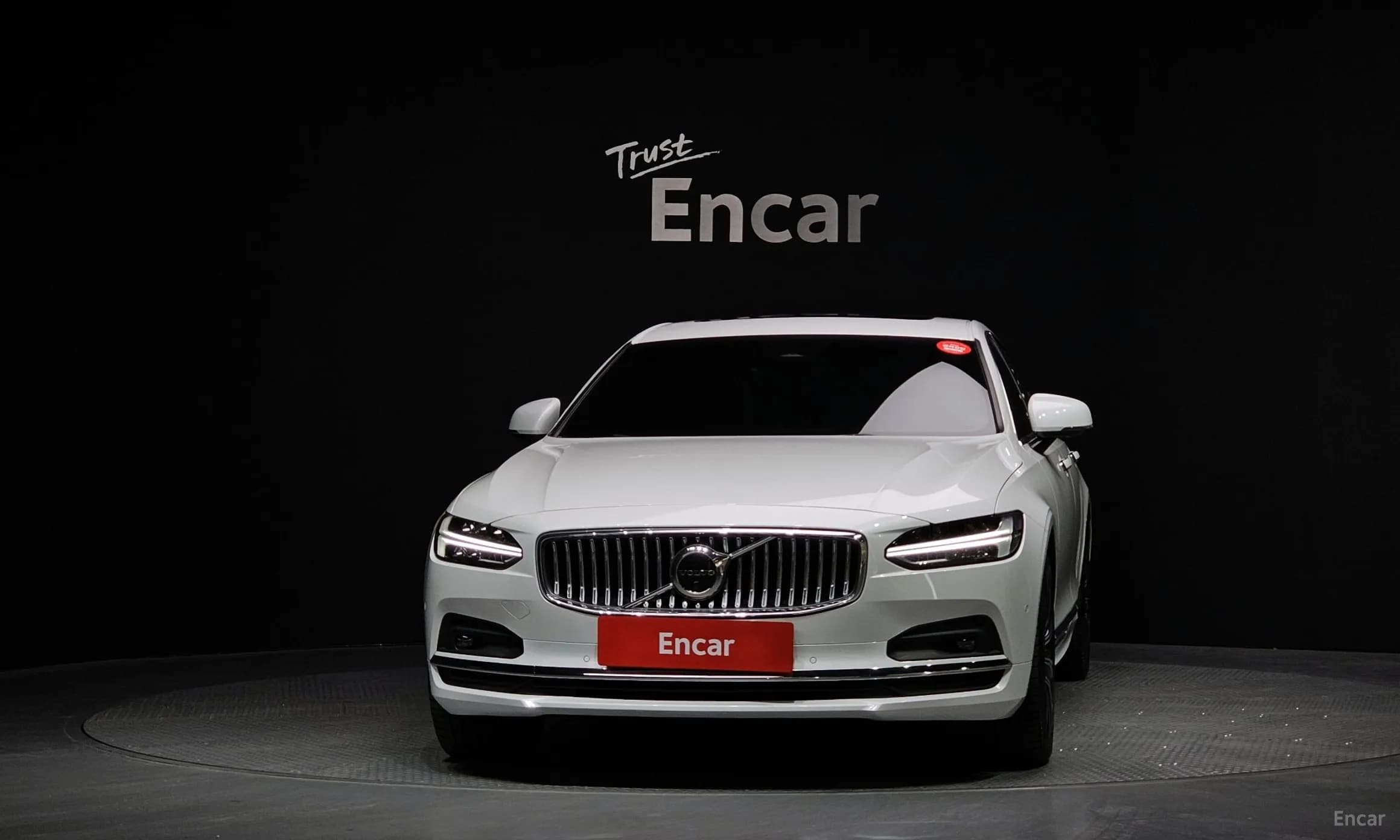 S90