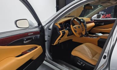 LS460