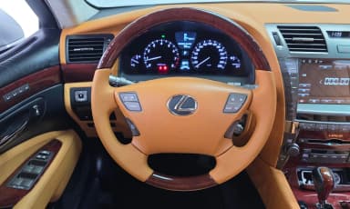 LS460