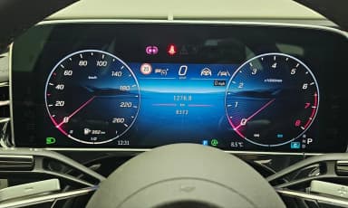 E-Class W214