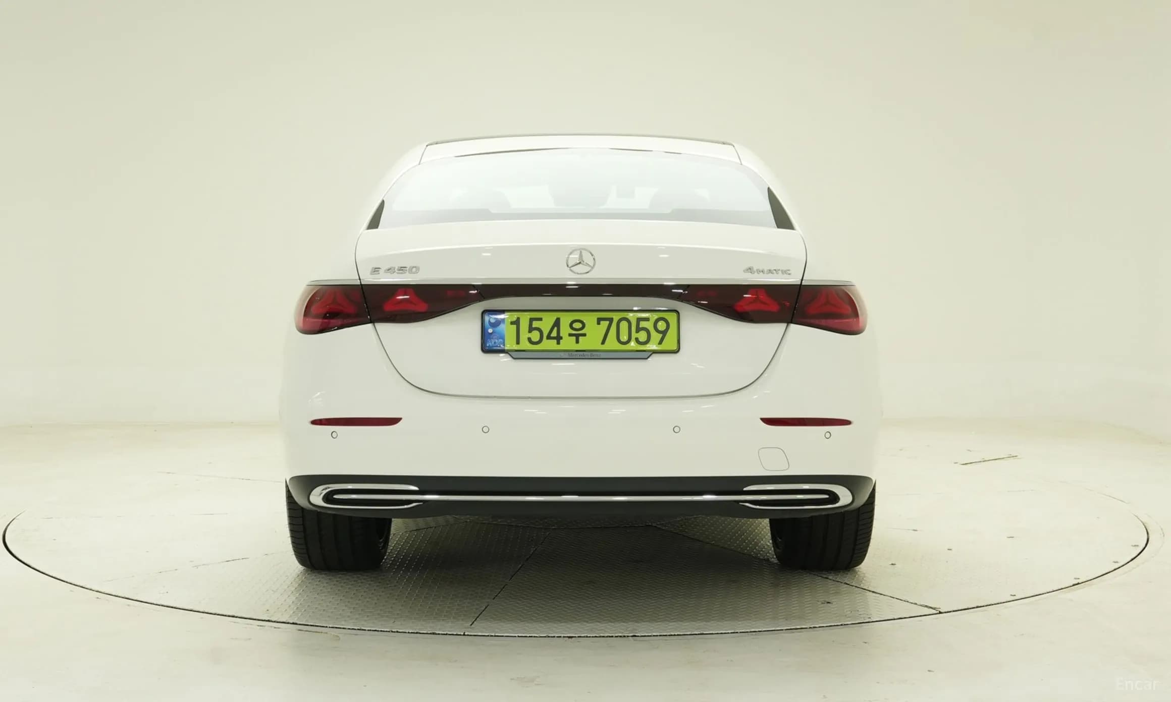 E-Class W214