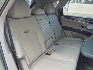 Bentayga