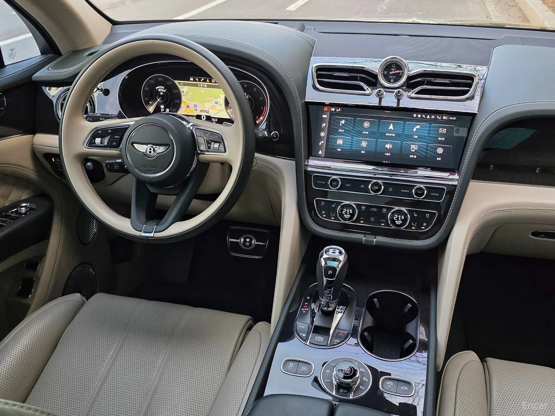 Bentayga