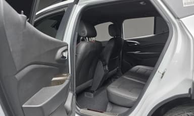 Trax Crossover