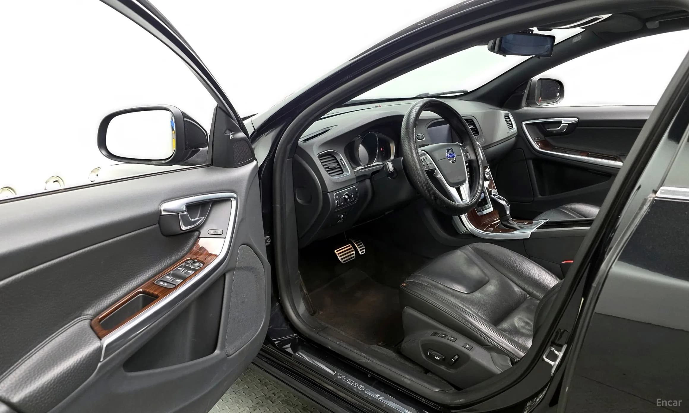 S60