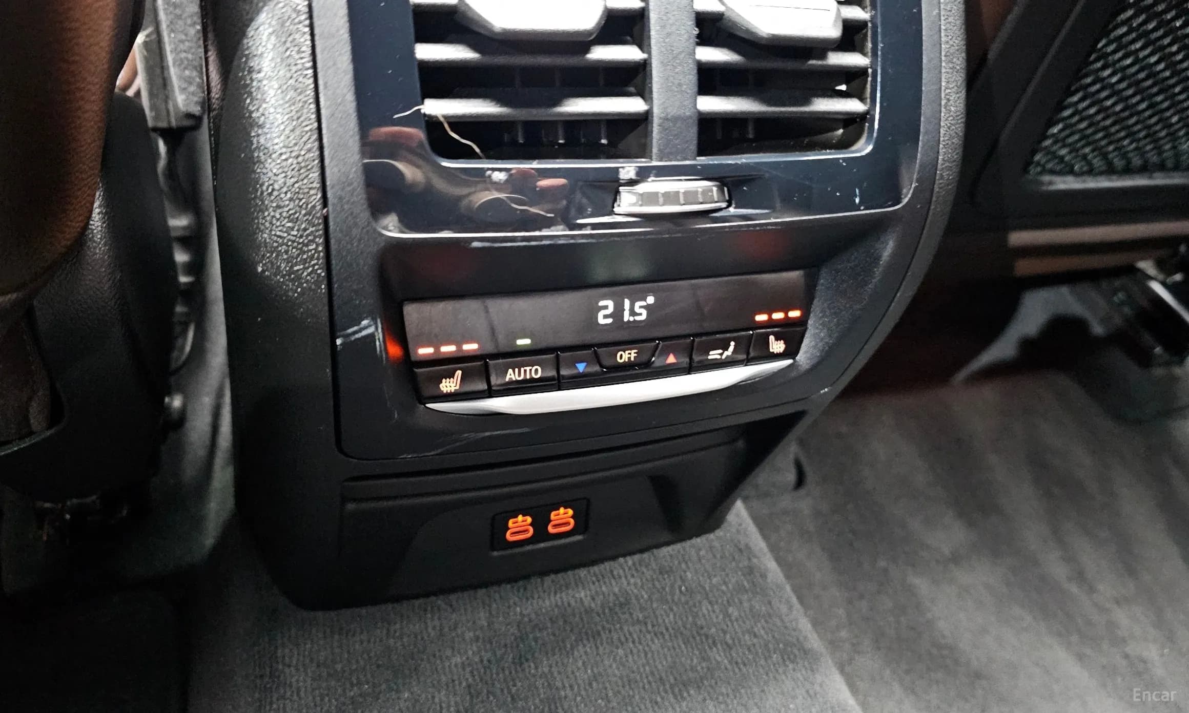 X4 (G02)