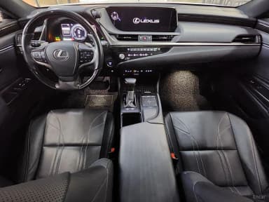 ES300h 7th Generation