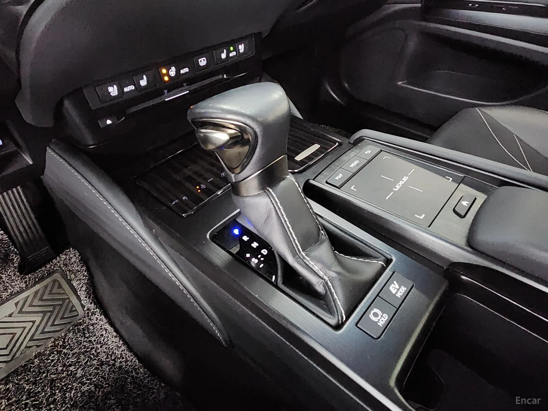 ES300h 7th Generation