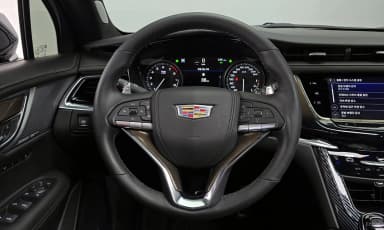XT6