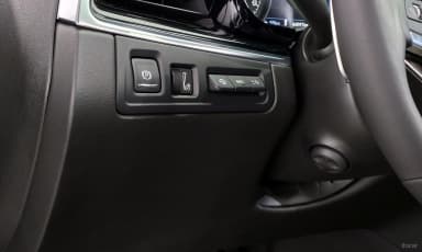 XT6