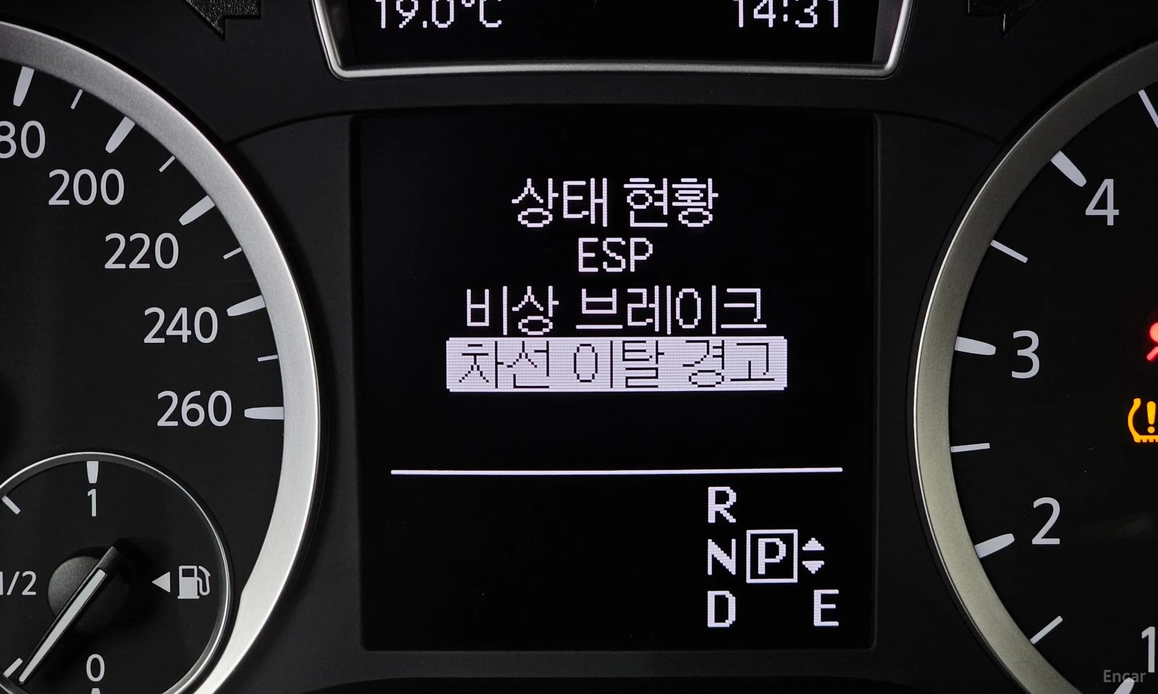 Q30