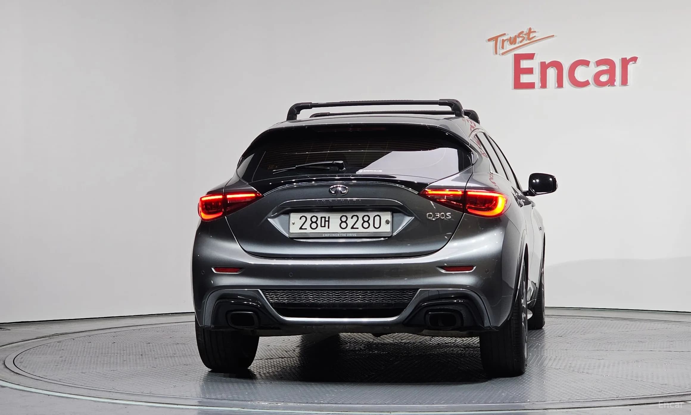 Q30