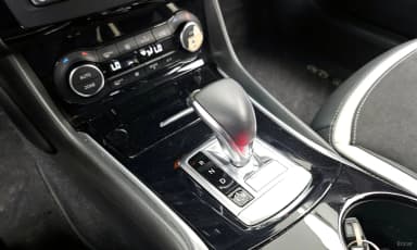 Q30