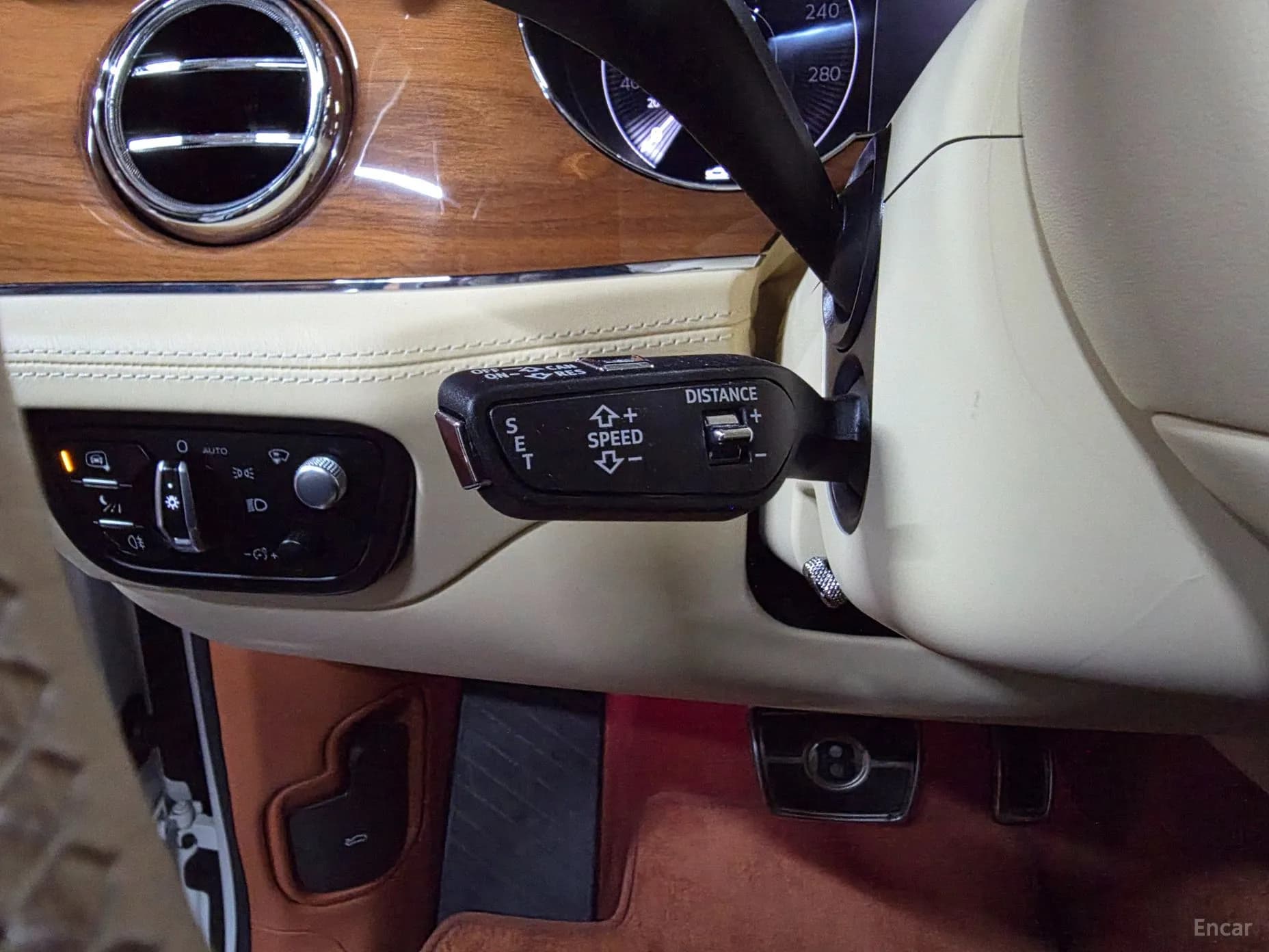 Bentayga