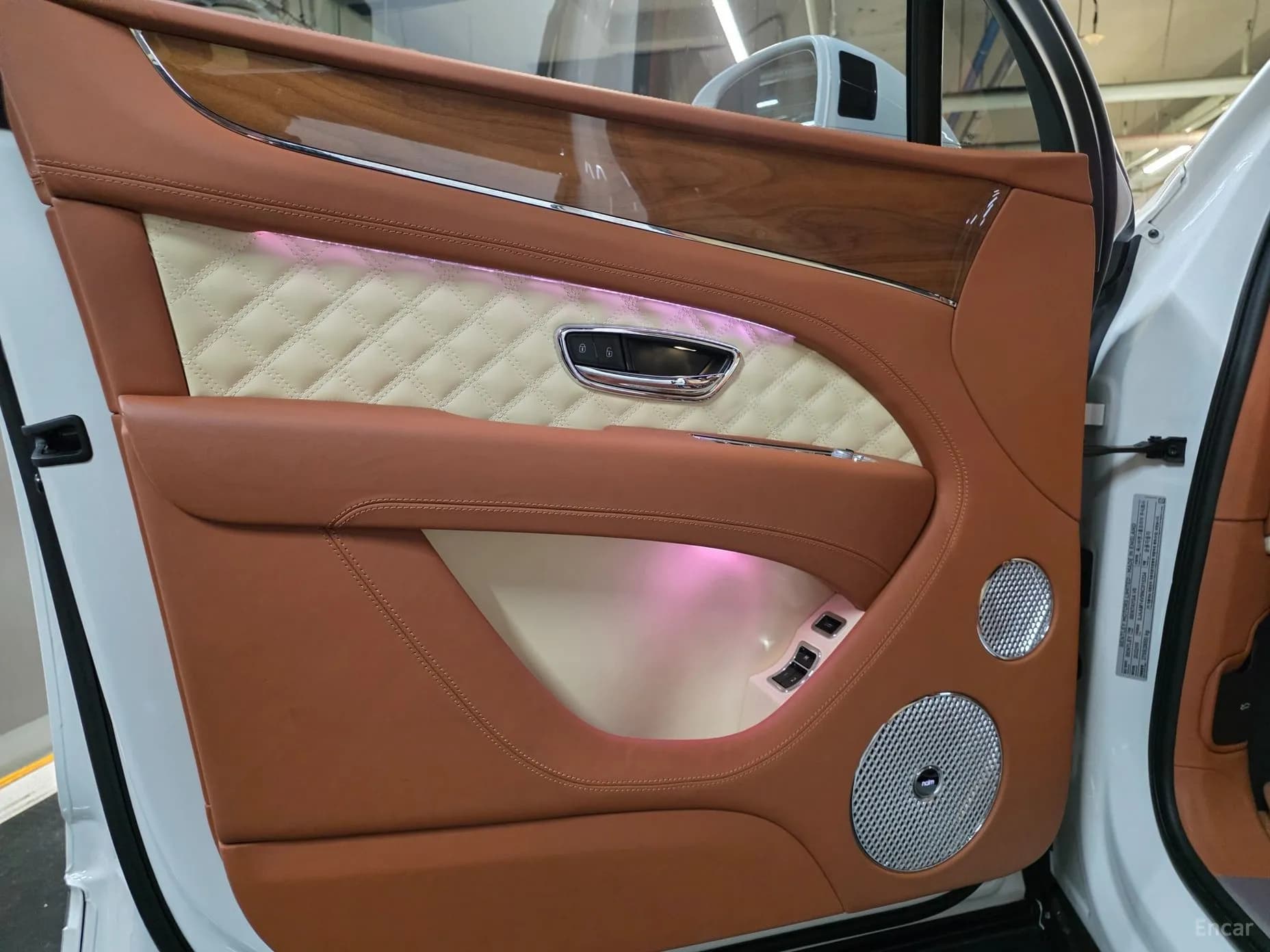Bentayga