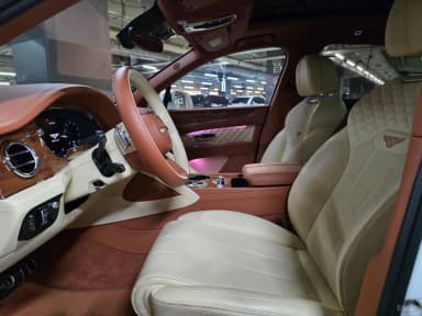 Bentayga