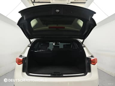 QX70