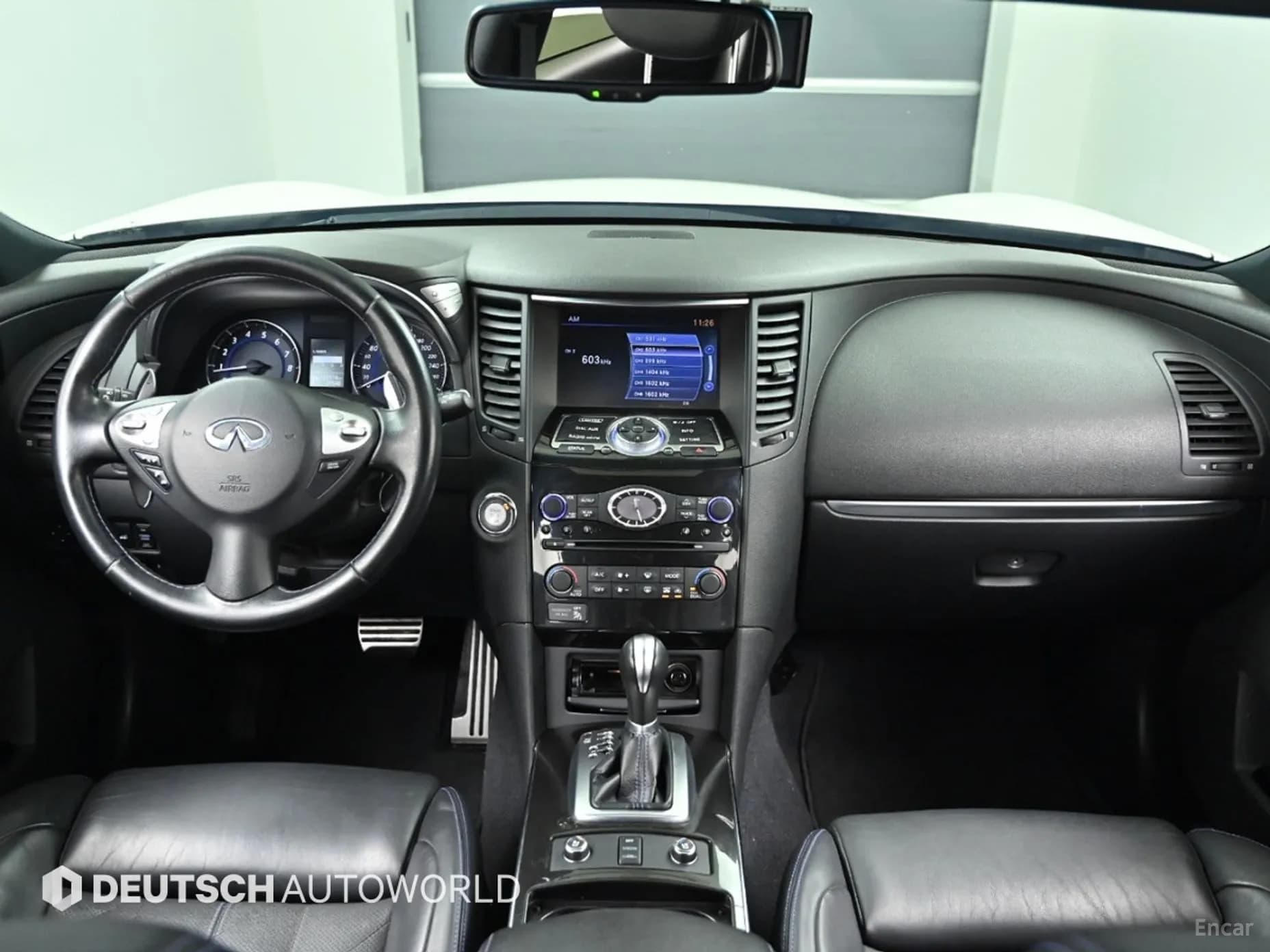 QX70