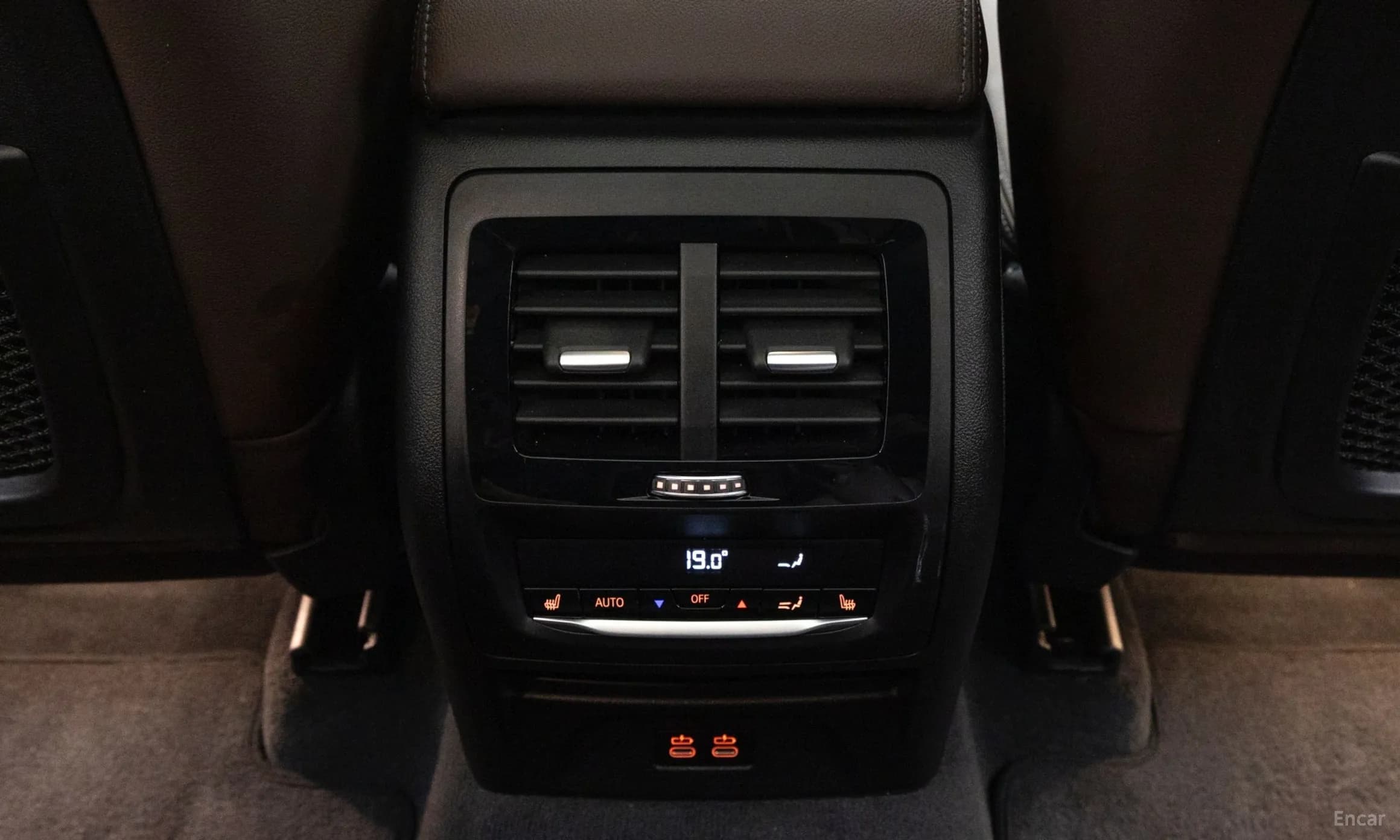 X3 (G01)