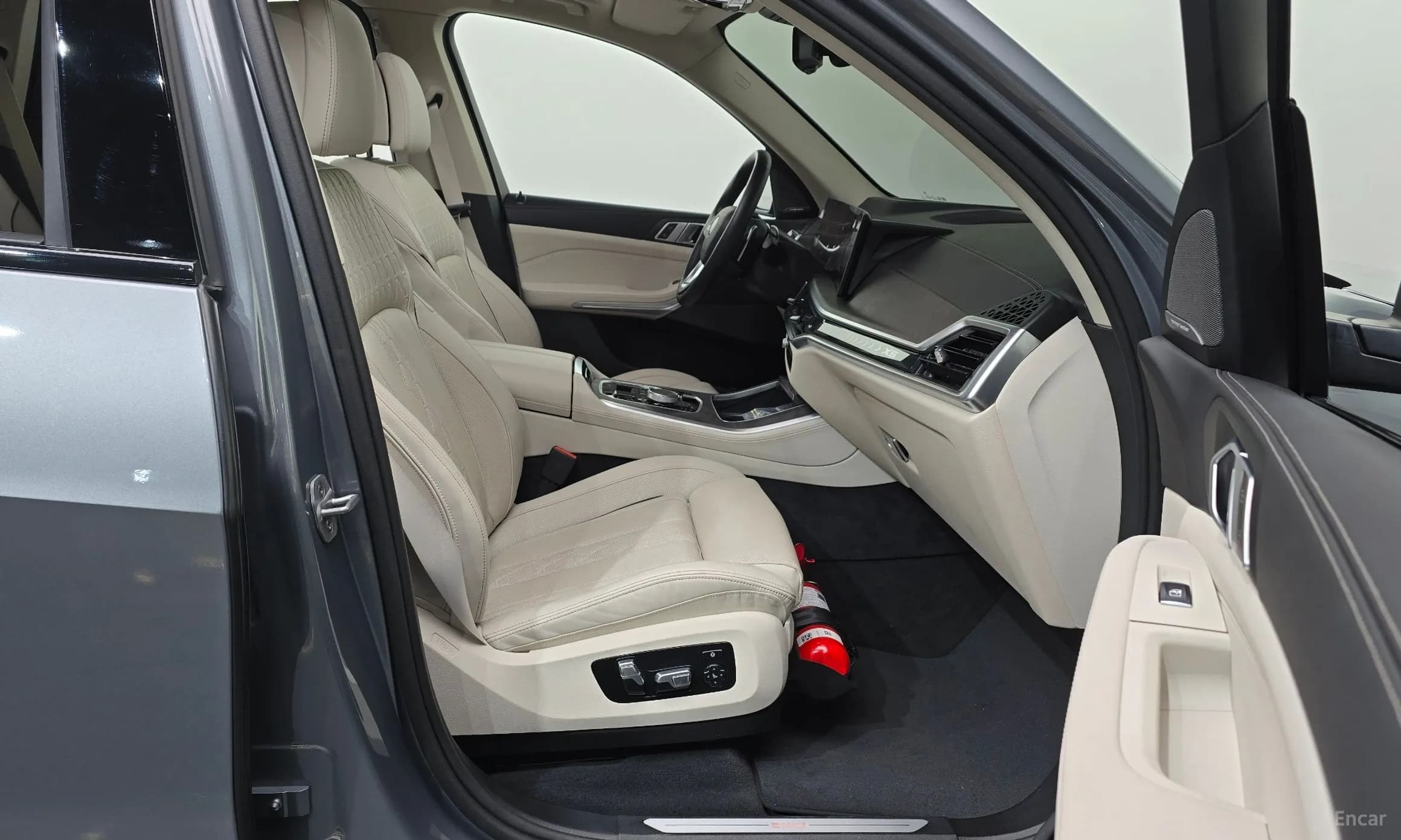 X5 (G05)