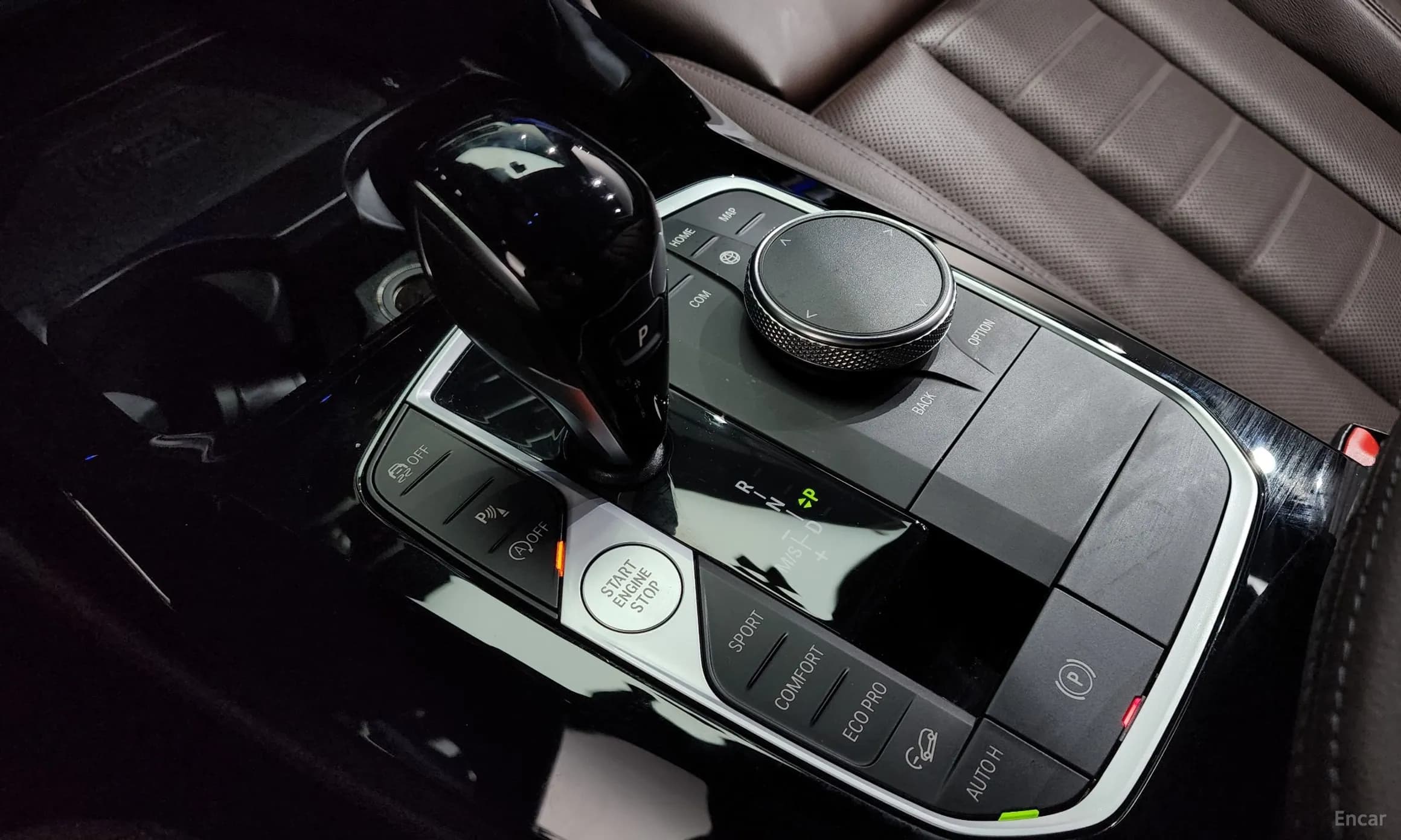 X4 (G02)