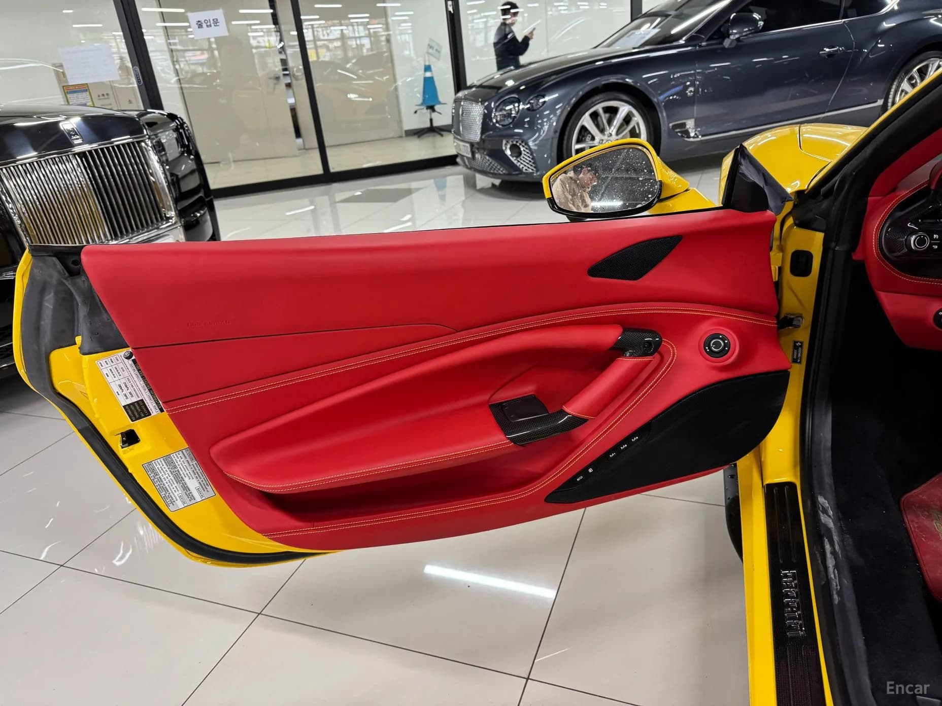 F8 Spider