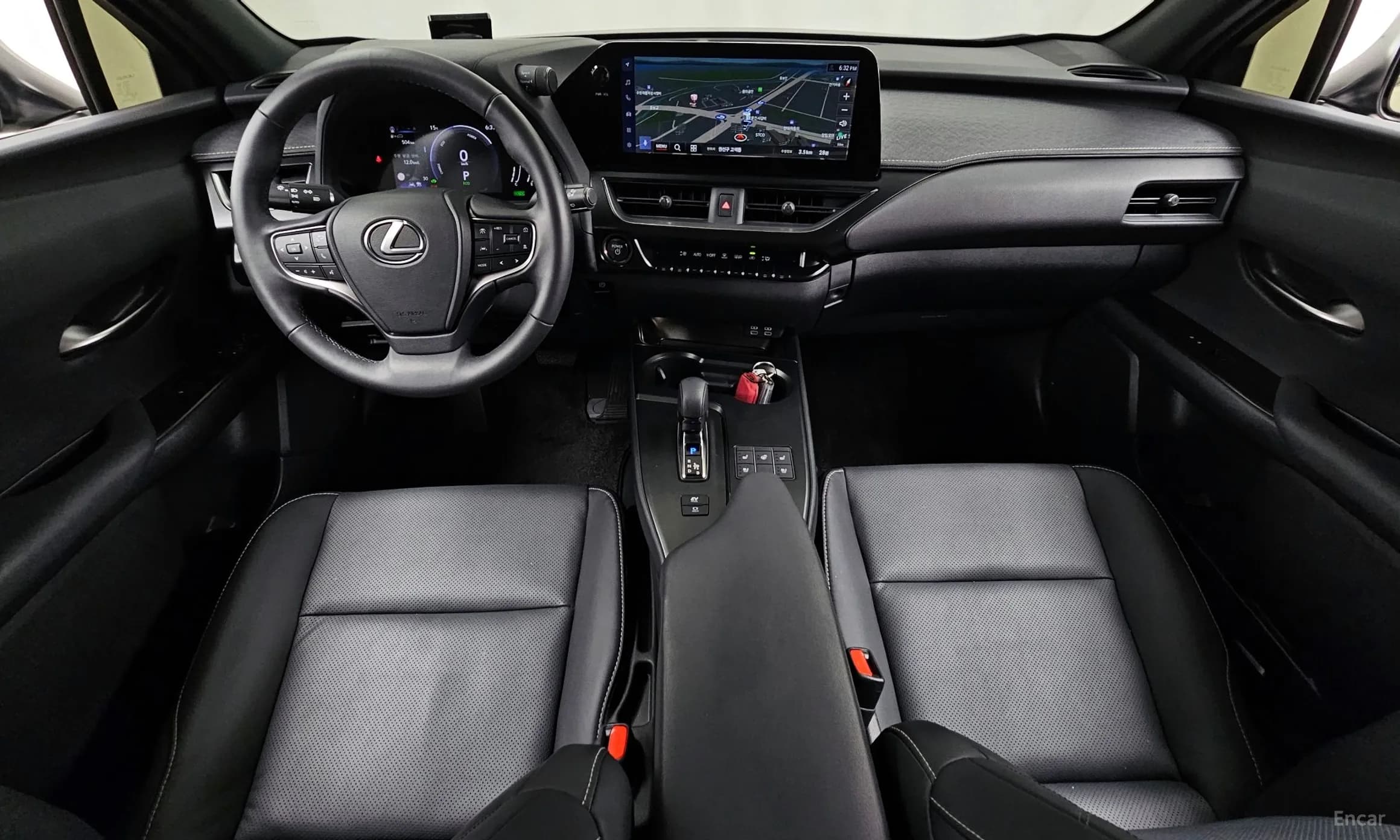 UX300h