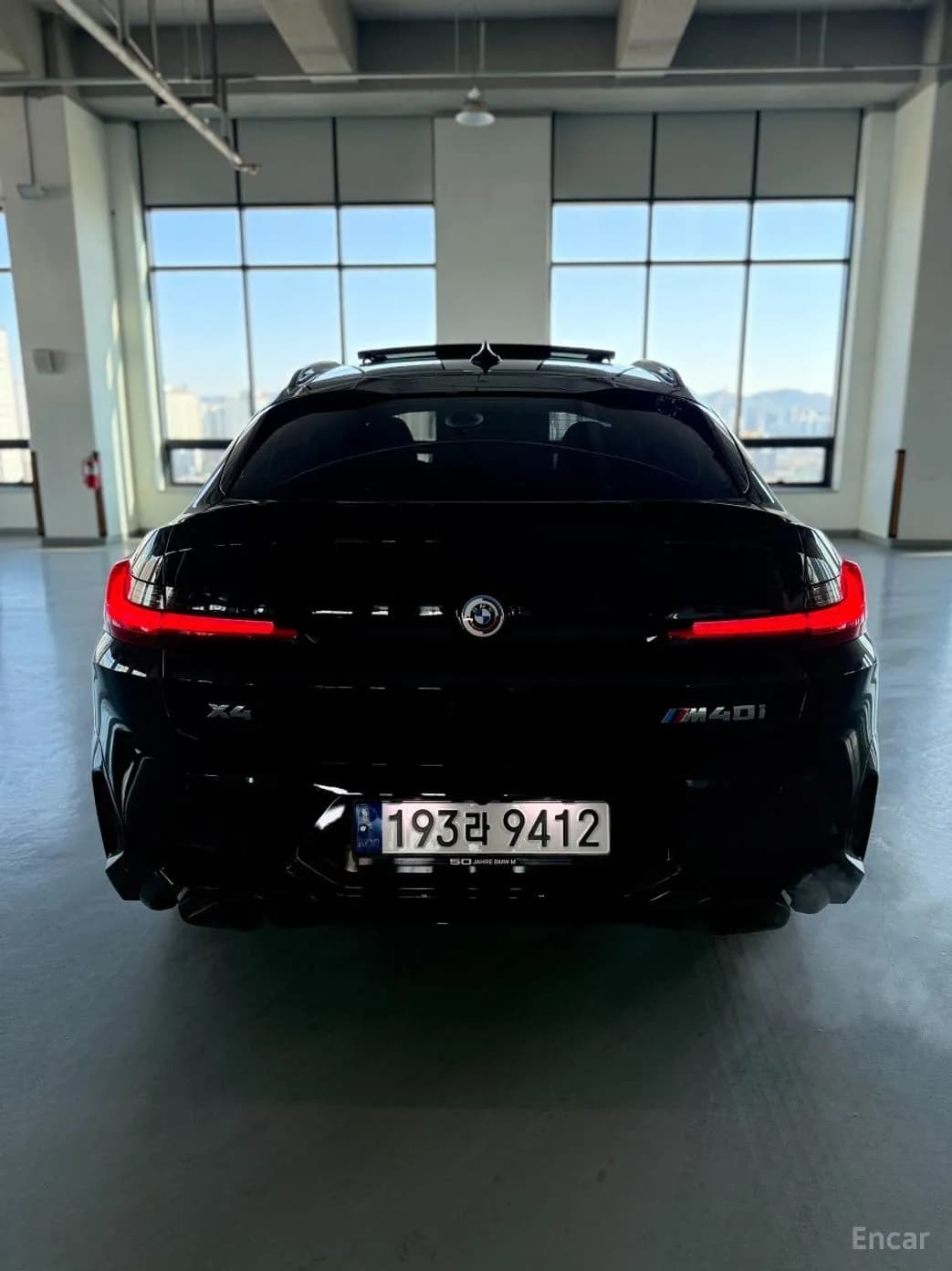 X4 (G02)