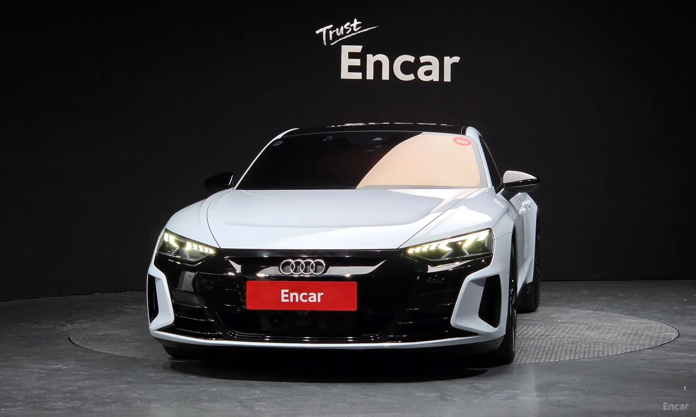 e-tron GT