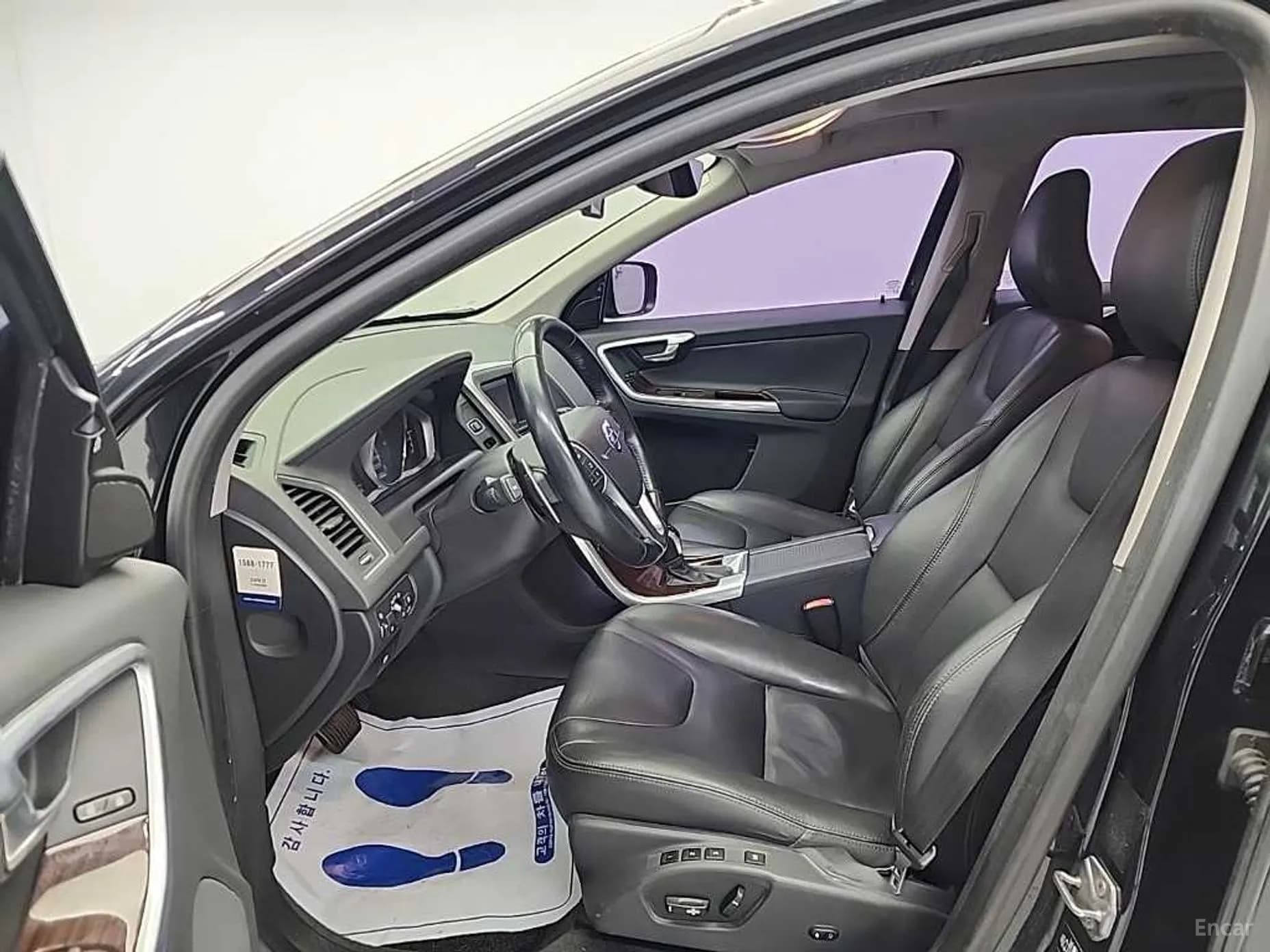 XC60