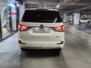 Korando Turismo
