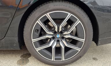 7 Series (G70)