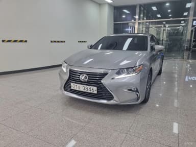 New ES350