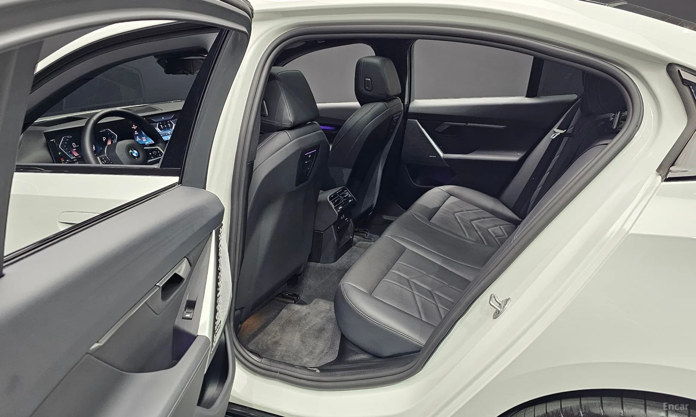 5 Series (G60)