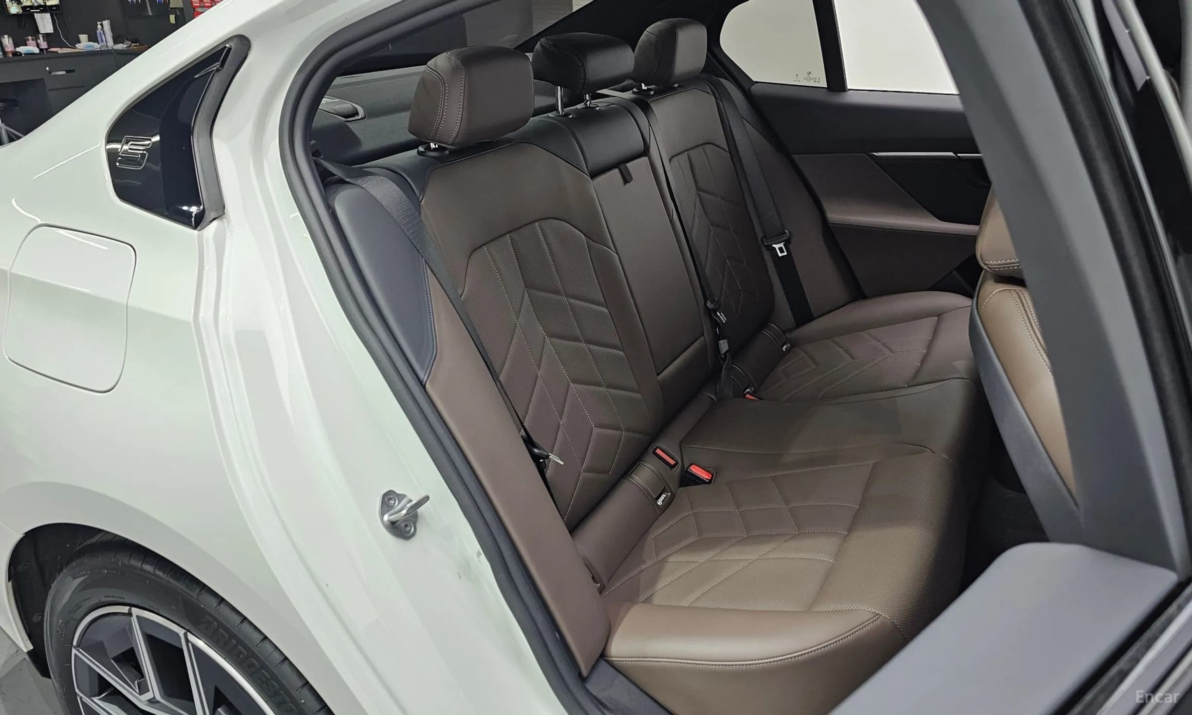 5 Series (G60)