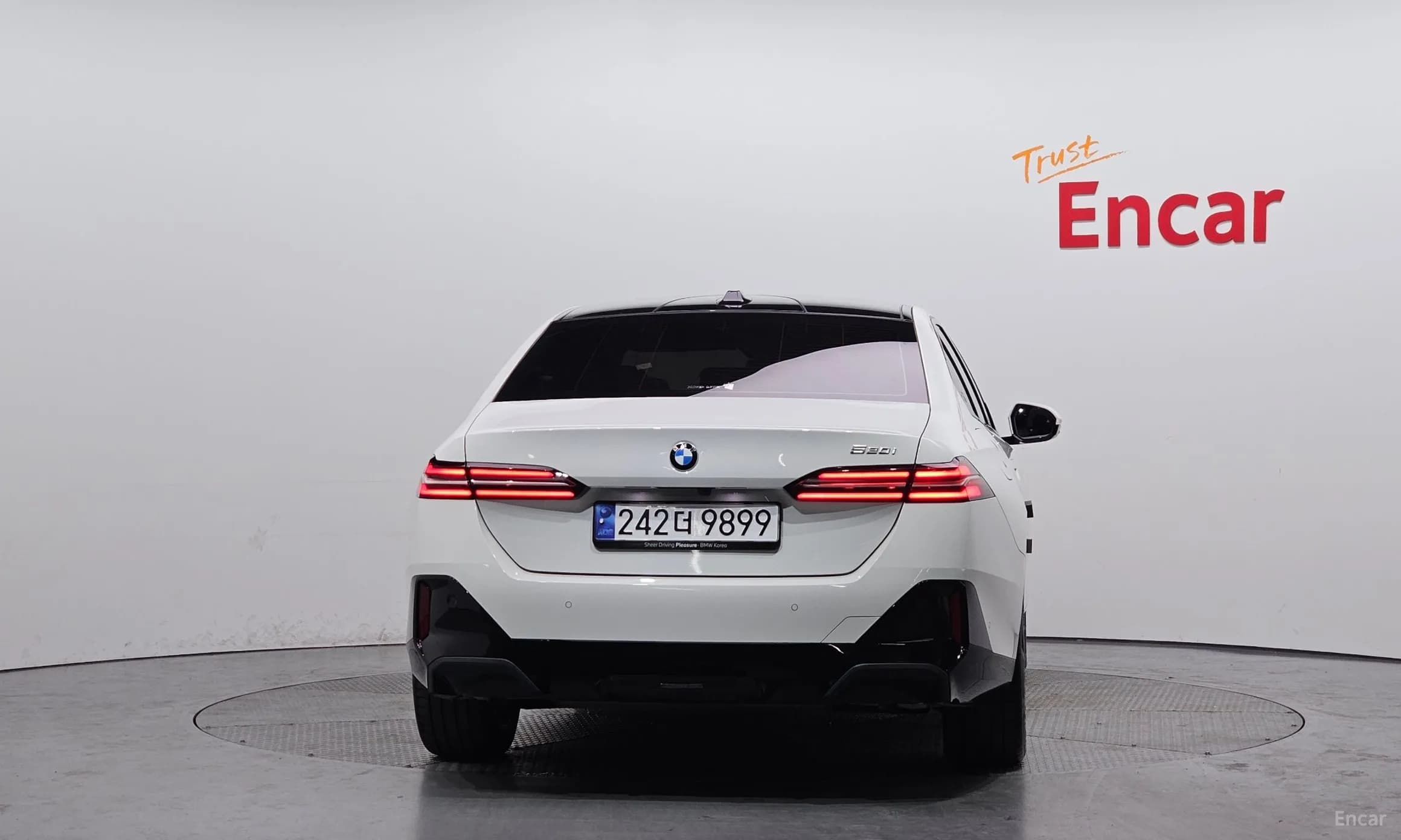 5 Series (G60)