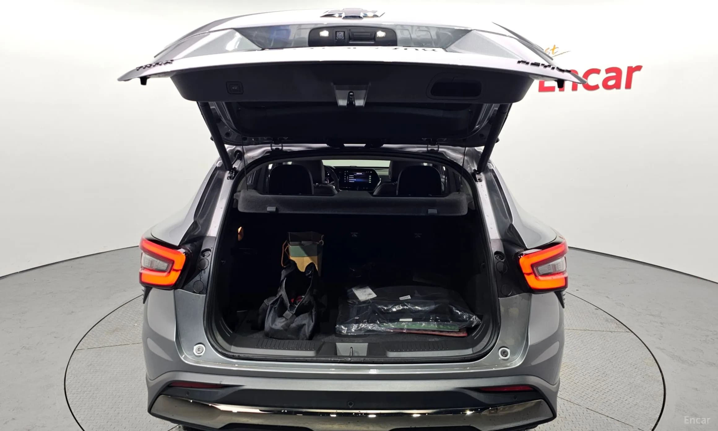 Trax Crossover