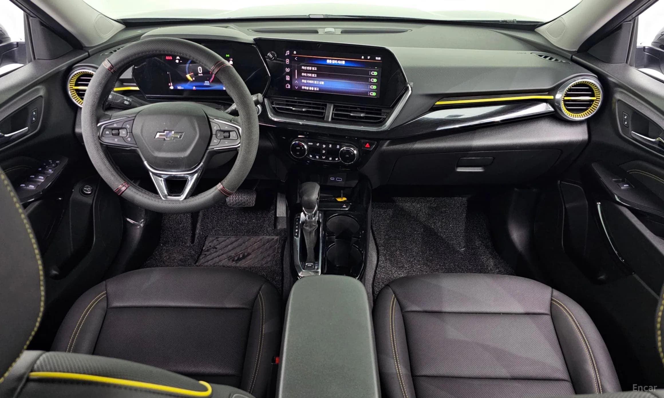 Trax Crossover