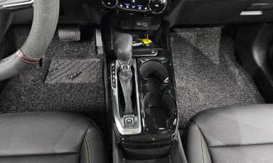 Trax Crossover
