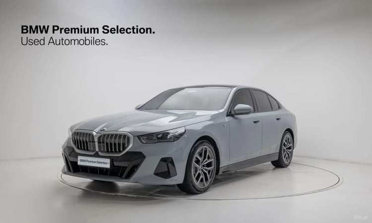 5 Series (G60)