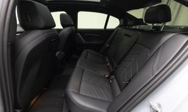 5 Series (G60)