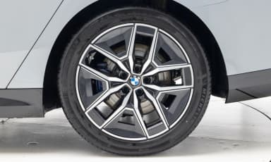 5 Series (G60)
