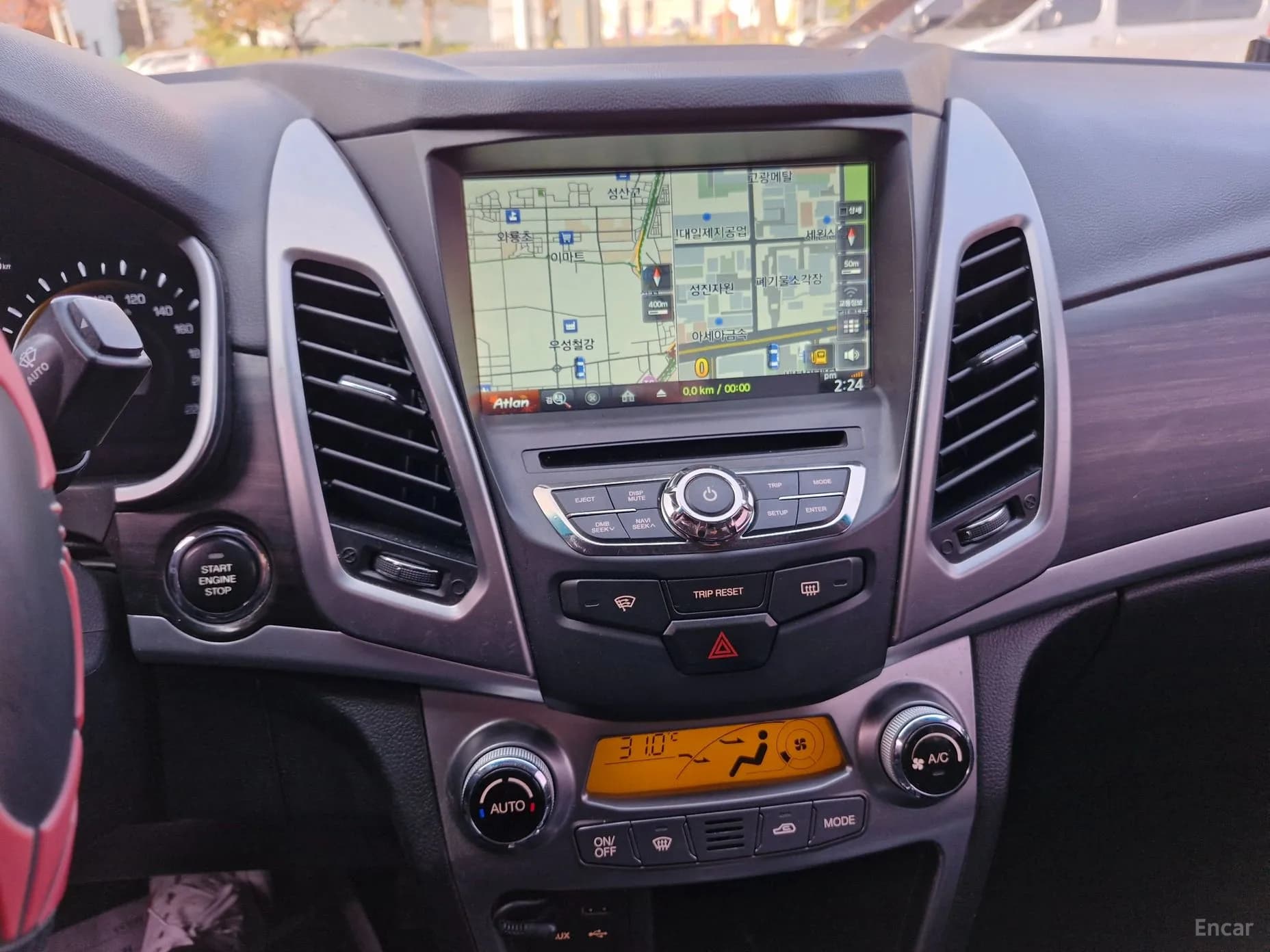 Korando C